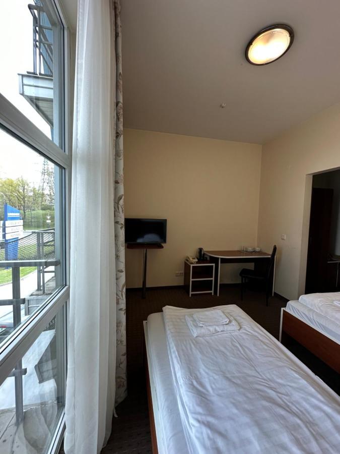 Riga Unimars Hotel Екстериор снимка