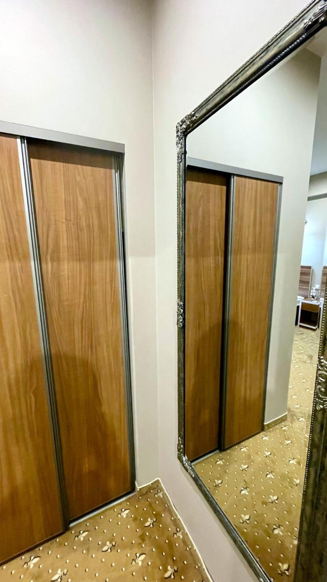 Riga Unimars Hotel Екстериор снимка